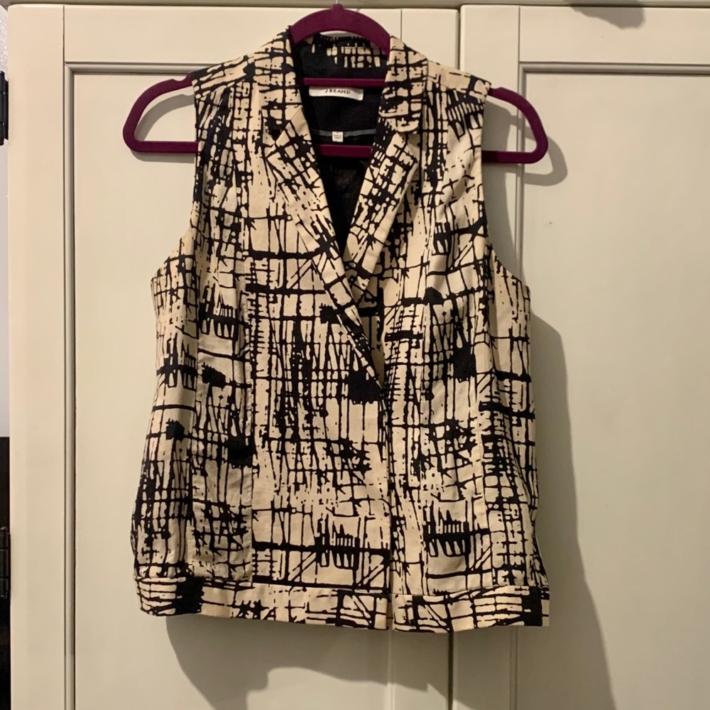 Fashionable Vest